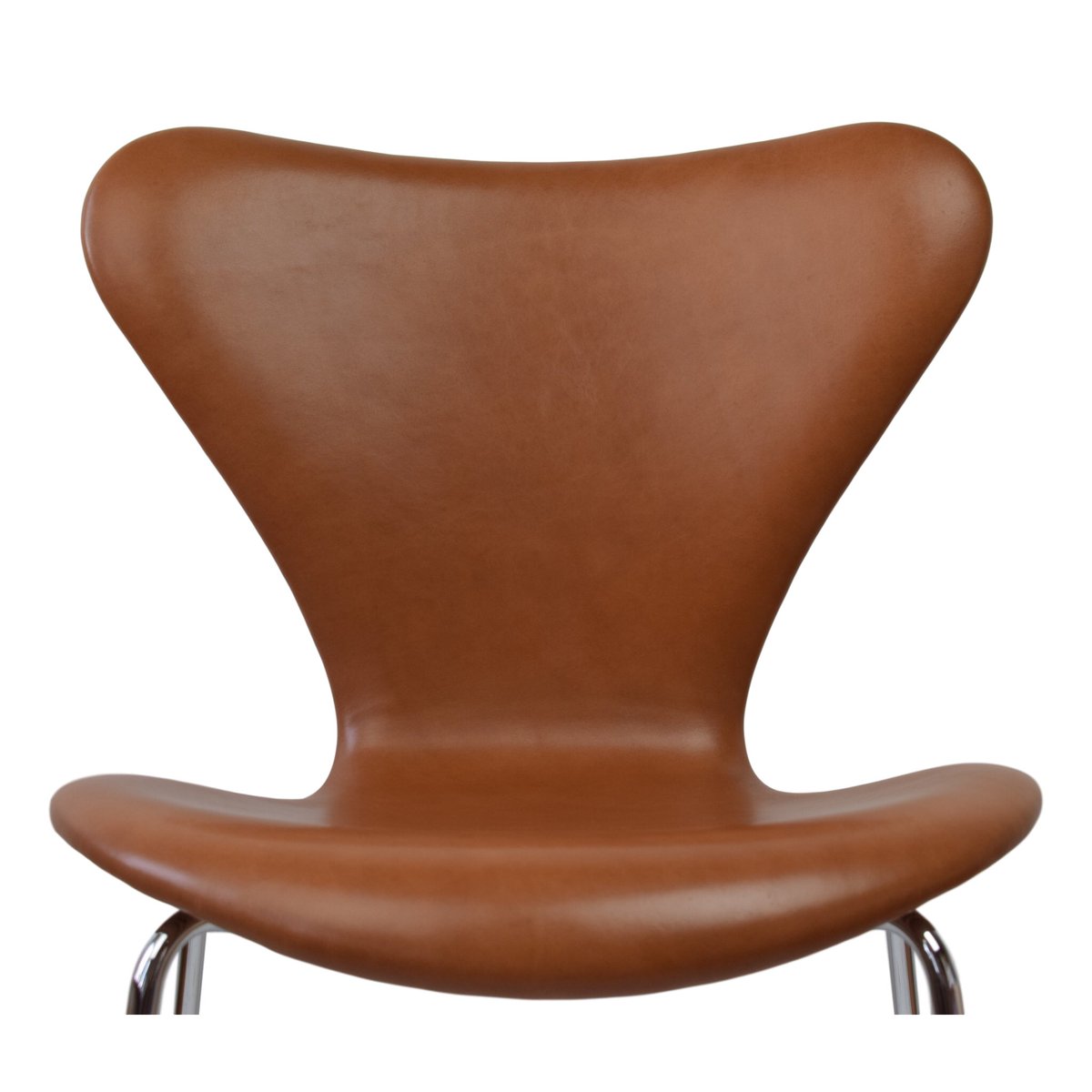 webbsmidcentury's tweet photo. NEW LISTING: We are now offering the Arne Jacobsen model 3107 dining chair with exclusive walnut Elegance aniline leather from Sørensen Leather! Worldwide delivery and VAT-free shopping  for non-EU customers https://t.co/LSAb0tJZKm