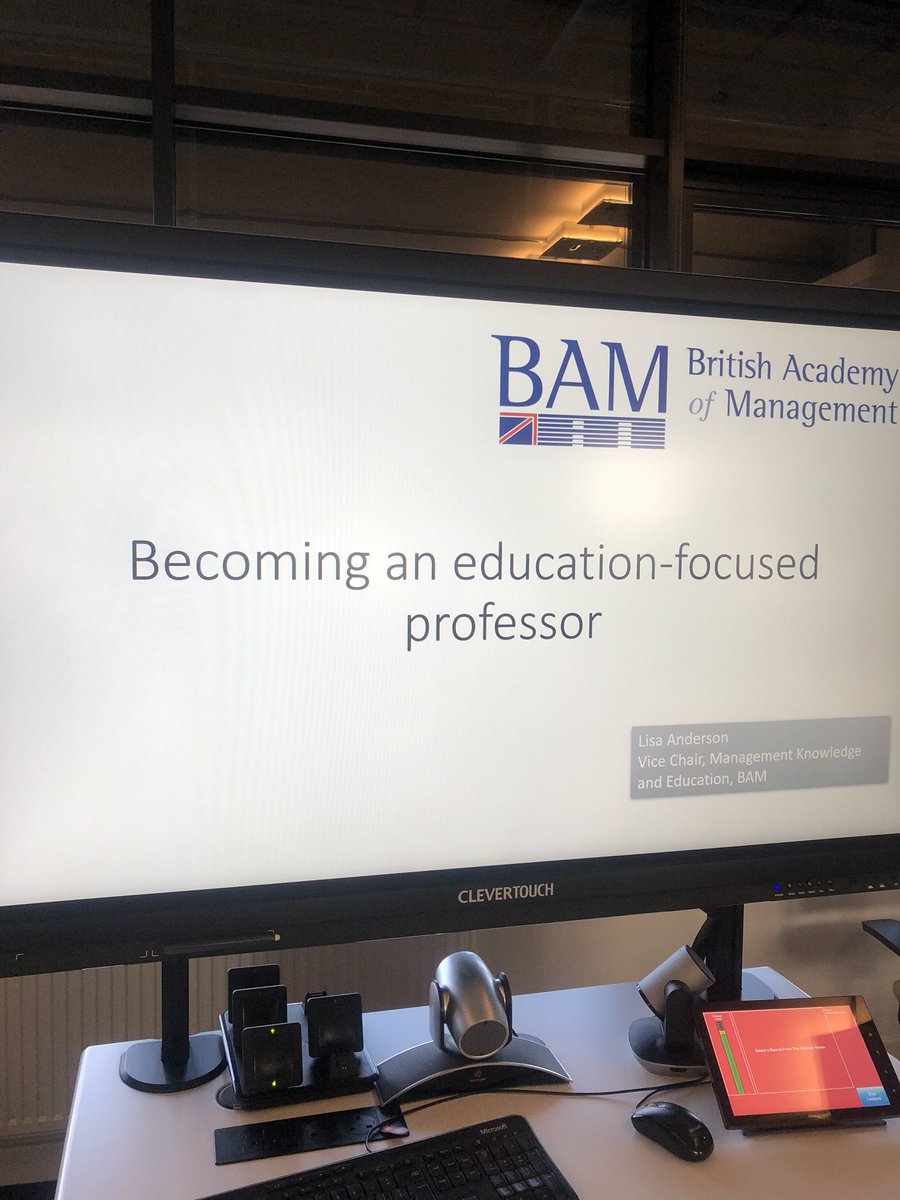 lisaanderson___'s tweet photo. In Cardiff today for our #EFPRof workshop on the Scholarship of Discovery @bam_ac_uk https://t.co/AVXu8VwXG3