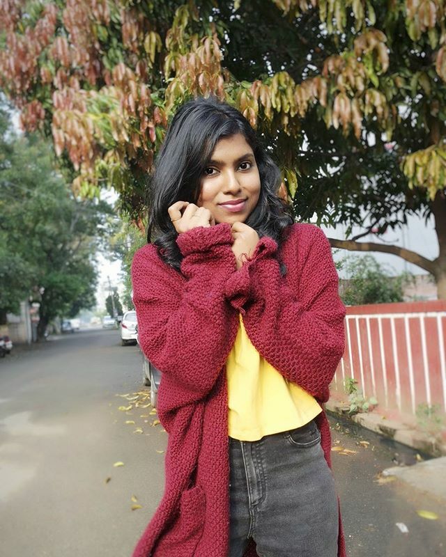 adityiyerr's tweet photo. Cozy vibes with color! Working on a NEW VIDEO that’s coming out tomorrow by 4 PM on my channel linked in insta bio. Watch out for updates on my insta story. 🔔📲 #indianyoutuber #youtubeinfluencer #indianfashionblogger #indianstyleblogger #indianfashio… https://t.co/t6MgSuIh6m https://t.co/8nUkt6414Z