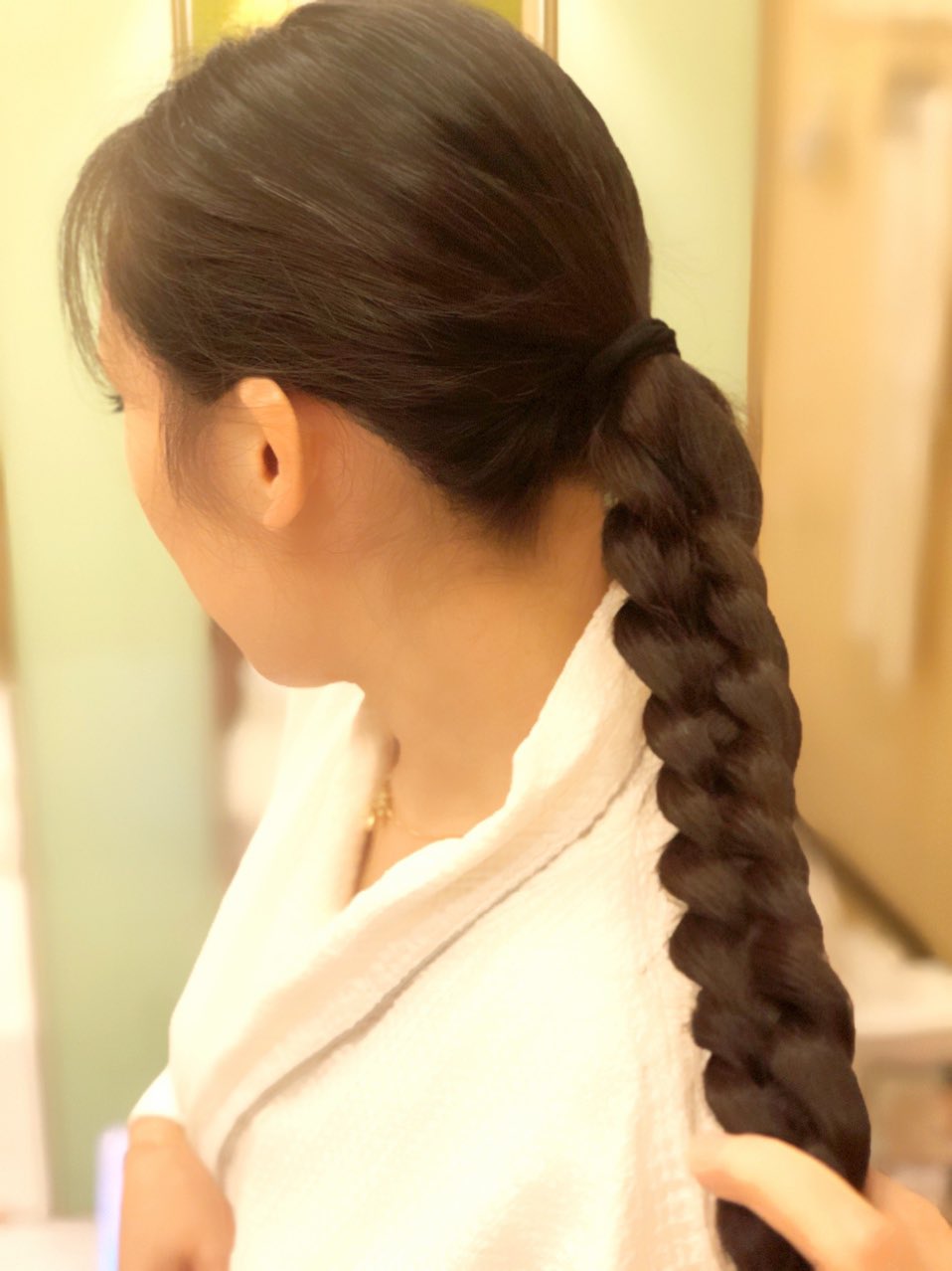 تويتر 髪の毛切らないかえで 鶯谷おかあさん 公式 على تويتر 最初の二枚の写真が４つ編みで 後の二枚が三つ編みです ４つ編みは複雑で縄みたいな感じですね T Co Ddt2asyodi
