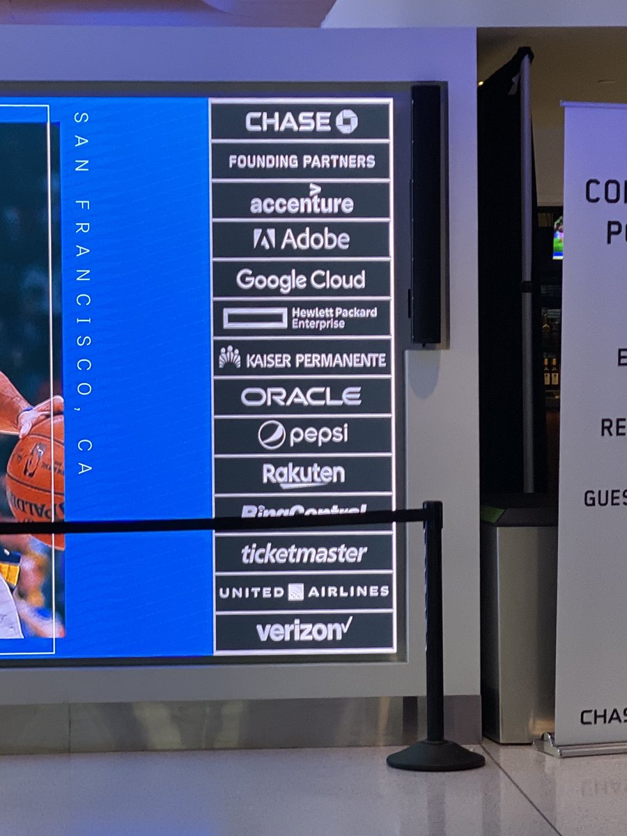 kirkwakefield's tweet photo. What makes a great #sportscape?

#5 The @ChaseCenter provides clear #wayfinding #signage along with prominent partner recognition. 

@SportMKTextbook #venues #design https://t.co/fbVDAX2flu