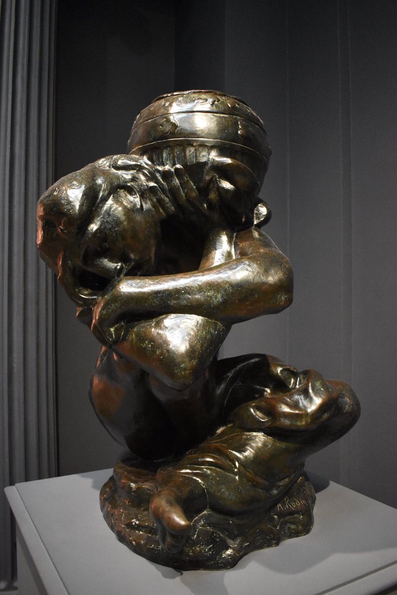 NCarlessUnwin's tweet photo. Rodin's take on a caryatid, collapsed under the weight of an urn (the burden of life?). Metropolitan Museum of Art, NY. https://t.co/iczWT7QPMJ