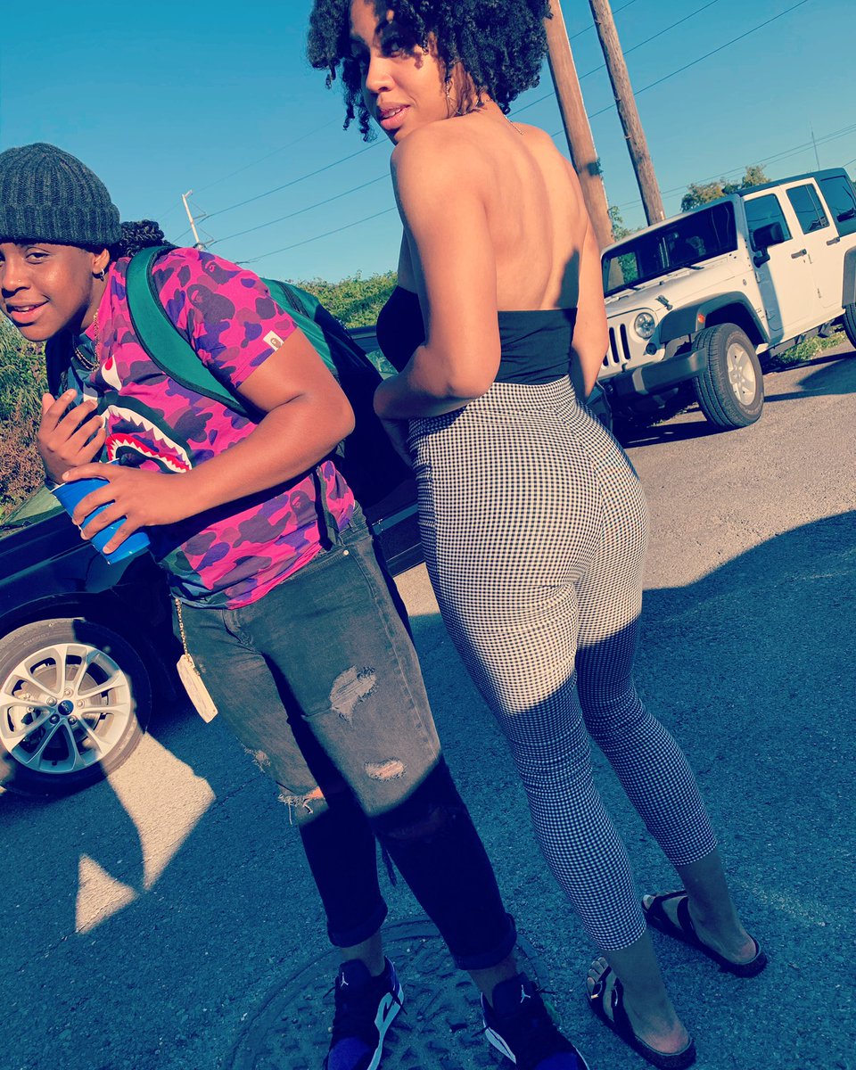 GrindsetJay's tweet photo. Recap of my #HOCO19 Had helluva good time π https://t.co/LsaSLVTGes