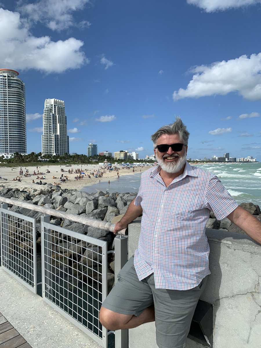RomanJakic's tweet photo. Saying goodby to #MiamiBeach and #USA. I would like to thank @AJCGlobal and @FNFreiheit for inviting me to share thoughts about my very educational #PromotingTolerance trip to USA in 1995 &amp; the situation in the countries of South-Eastern Europe today.

#AdvancingDemocracy https://t.co/hzsd6ZZQfH
