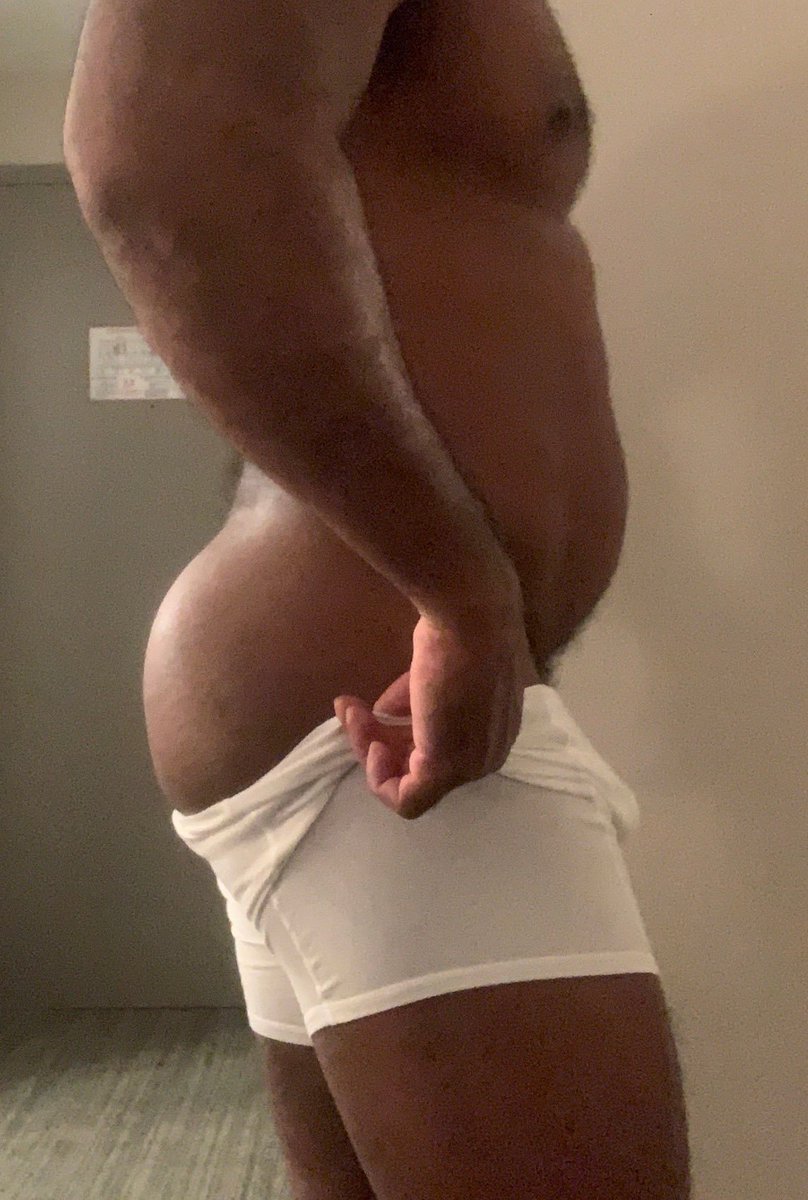 Muscle128Teddy's tweet photo. Buns https://t.co/JqBzqrCRal