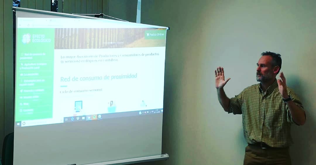 En nuestra #formación analizamos modelos asociativos y de producción láctea en #ganadería. Con la #leche de #pasto, fomentamos el #emprendimiento en un sector cada vez con mayor auge. #FelizLunes