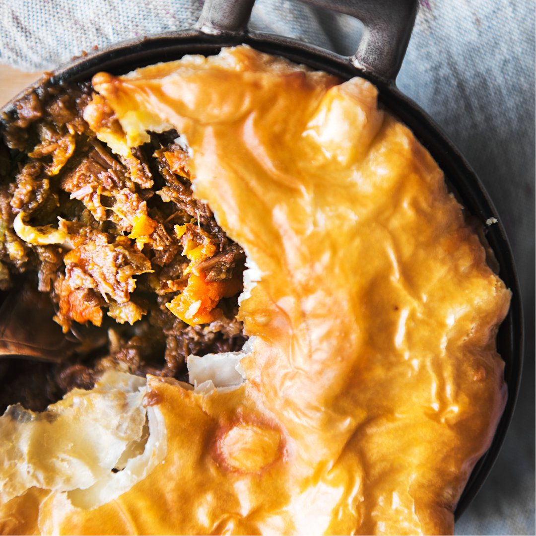 beckettfood's tweet image. With double points on Kitchen Classics this month it's a great excuse to tuck into some heart warming comfort food! This week in Beckett Kitchen we're serving up pies and stews with your choice of potatoes and seasonal veg! 
#autumnfood #kitchenclassics