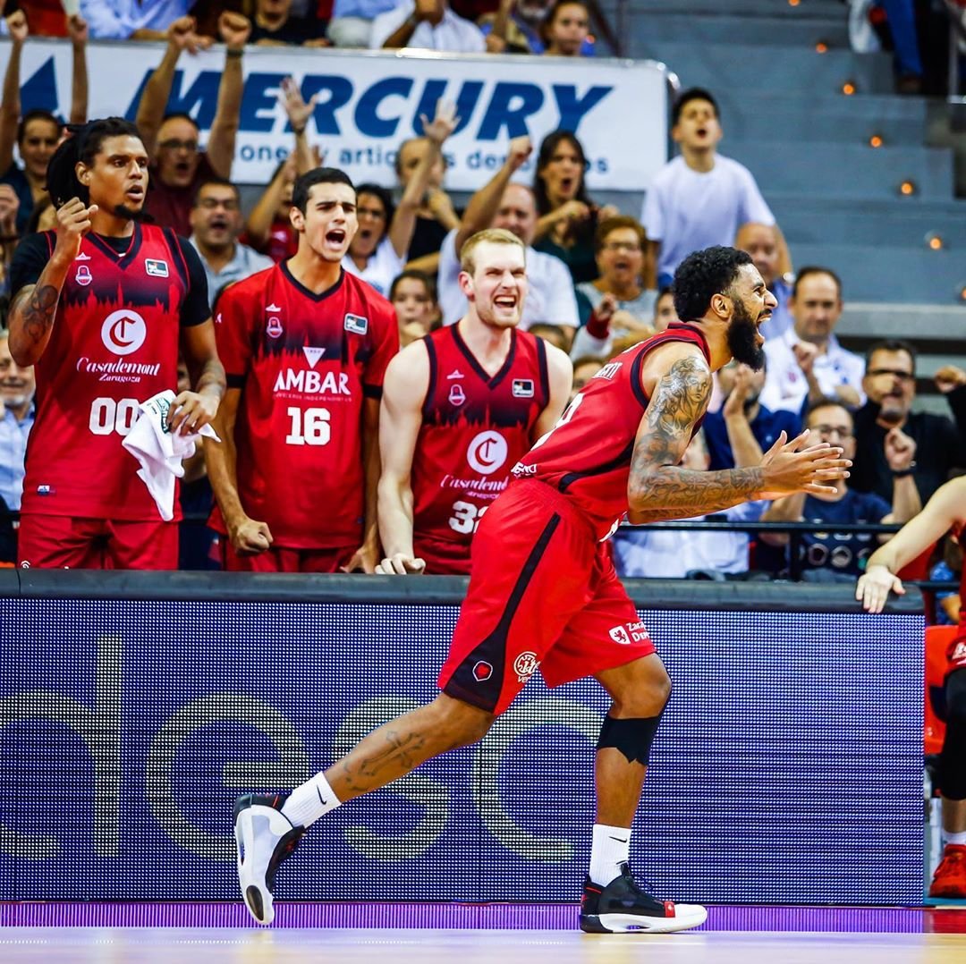 🏀Sorteo🏀 Mañana partido de <a href="/BasketZaragoza/">BasketZaragoza</a> vs. JDA Dijon🦁💪¿Vas perdértelo?

👉Sorteamos 1 entrada doble para el martes 12 a las 20:30h
✍️Follow+RT+comenta la persona con la que irás
⏳Participa hasta mañana a las 12h

🎂Ah! y felicidades <a href="/Nemkee/">Nemanja Radovic</a> 🎂😜