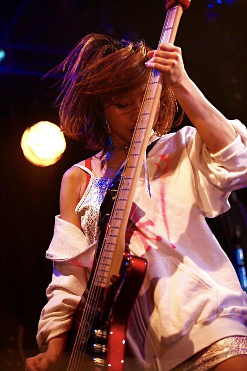 のせ Ar Twitter 個人的今年のベース女子2 駆け出しのベースボーカル 4 アユニ D Bish Pedro 本格的にベーシストにもなってほしいと思ってるオレの推し 5 水湊みお ゼロイチファミリア所属タレント ベーシストとしてバンド組んで戻ってきてほしい 6 長濱ねる 元 のせ Ar Twitter 個人的今年のベース女子2 駆け出しのベースボーカル 4 アユニ D Bish Pedro 本格的にベーシストにもなってほしいと思ってるオレの推し 5 水湊みお ゼロイチファミリア所属タレント ベーシストとしてバンド組んで戻ってきてほしい 6 長濱ねる 元