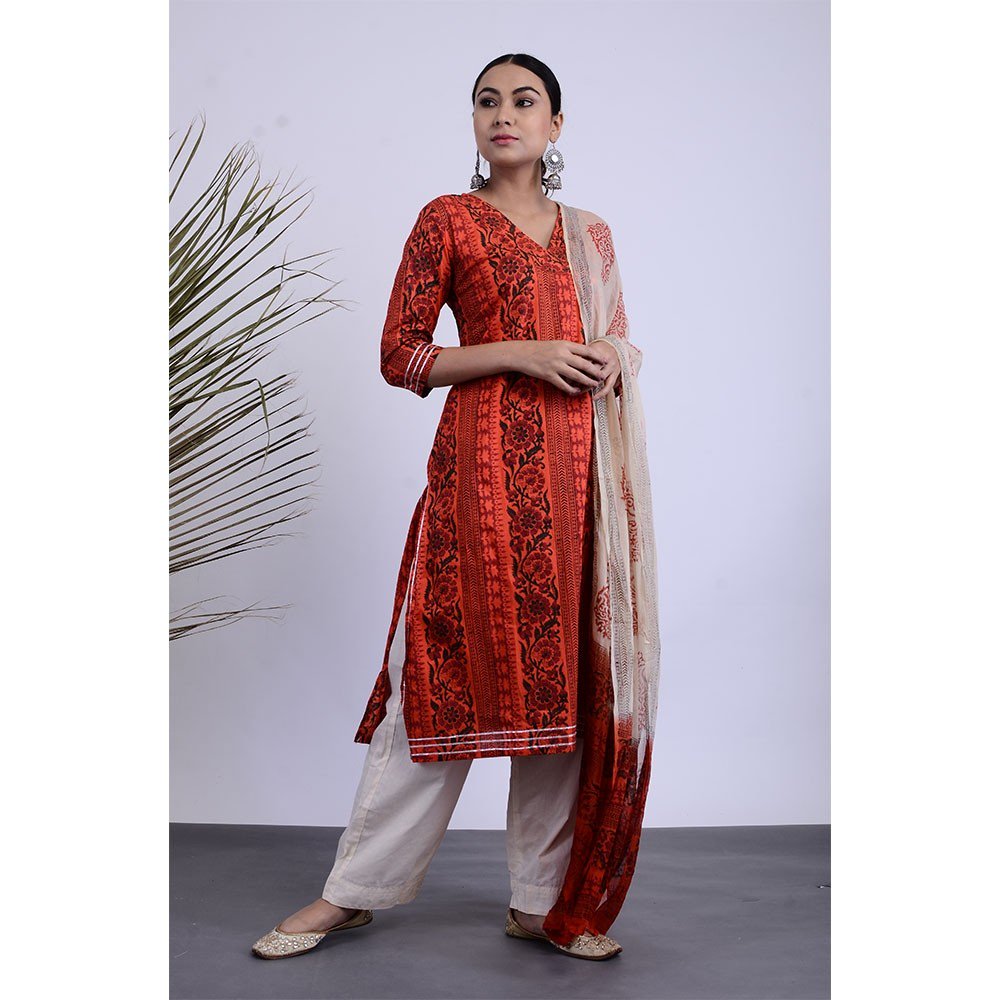 gallery_beyond's tweet photo. FLAT 50% OFF
Elegance is the only beauty that never fades!
Shop Now @ https://t.co/PRCke0cRl9
.
.
#sale #fashion #discounts #beyond #bebeyond #sustainablefashion #codavailable #freeshipping #beyondgallery #shoponline #blockprints https://t.co/VwCl4oAMdj