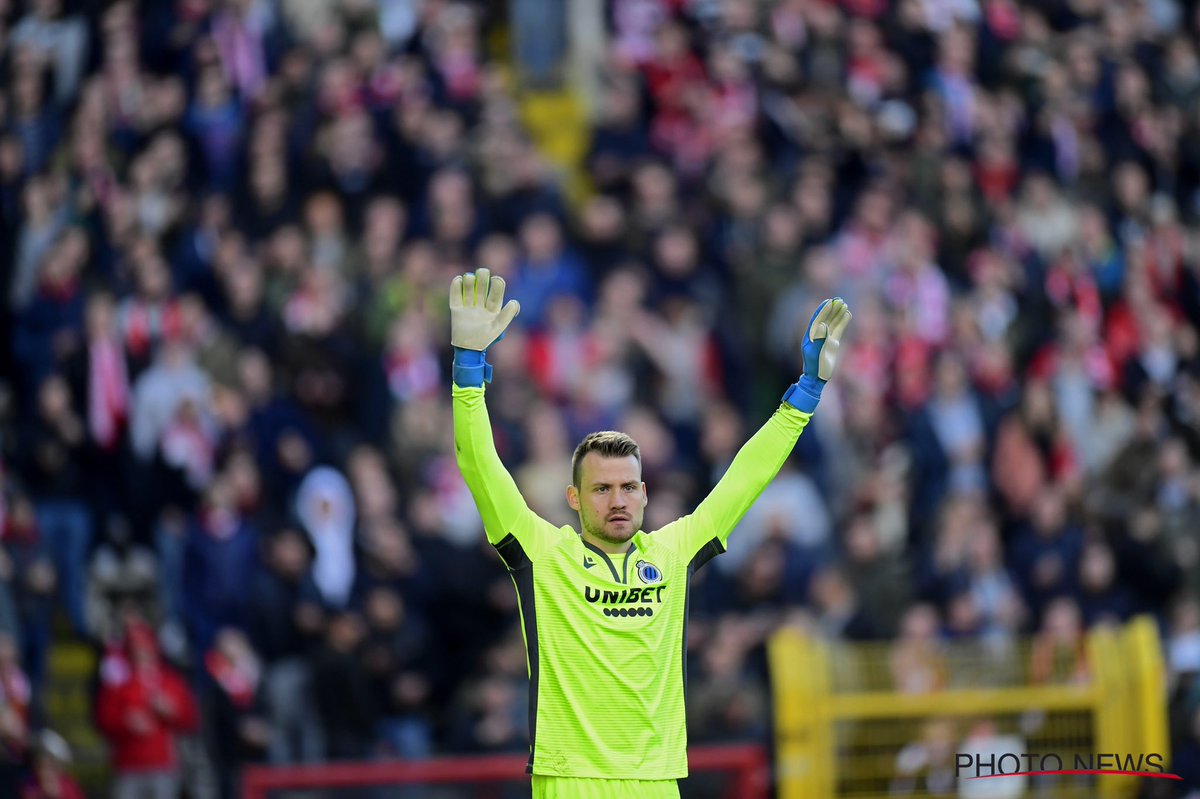 SMignolet's tweet photo. First defeat after 15 league games. We either WIN or LEARN as a team! Let's come back stronger after the international break! 💪🏻💙🖤 #BluvnGoan #NoSweatNoGlory #WeAreBruges #YNWA https://t.co/53V8Q6CZt4