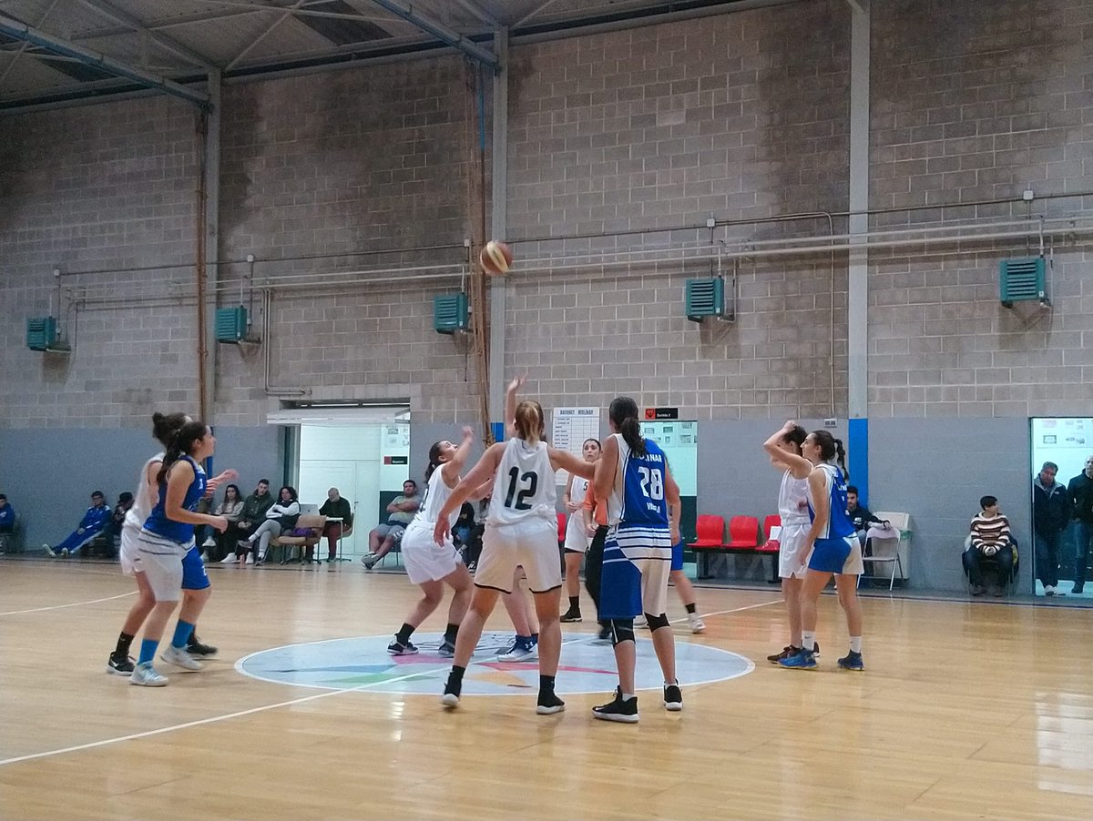 basquetpla's tweet photo. SENIOR FEMENÍ 😍💪
Molinar 36
BÀSQUET PLA 57
Importantísima victòria de las Seniors en la pista del Molinar, dando un pasito más hacia la posibilidad de quedar en el primer grupo de la segunda vuelta.#123PLA #feim40anys https://t.co/LdVBHO48Ud