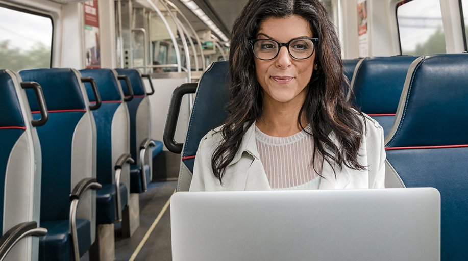 tmabucks's tweet photo. Monday is for multitasking. Take back your commute with @SEPTAPHILLY at https://t.co/gach89GN0C

#ISEPTAPHILLY
#TakeBackYourCommute https://t.co/q0Pj1PdZru
