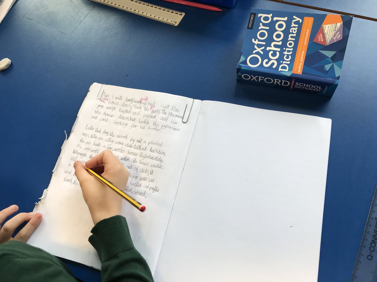 TGPS_NorthLincs's tweet photo. Year 4 are busy recalling, proof-reading and editing their Talk4Writing Happily Ever After story - The Three Little Pigs. #TGPSYear4 #TGPSEnglish #TGPSTalk4Writing https://t.co/eIPIeT7Yxh