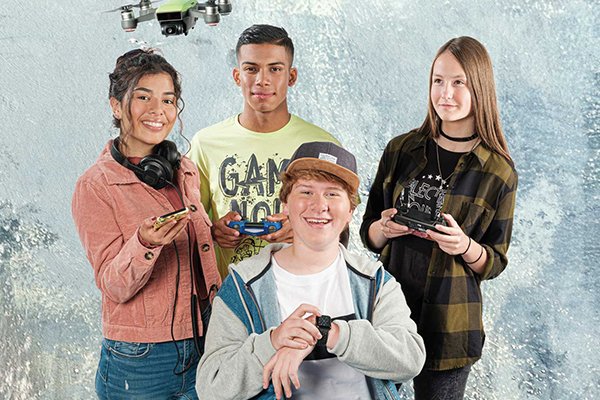 CodeCombat_NL's tweet photo. @CoderDojoNL Wie doet er mee aan de #WvdM en leert programmeren met CodeCombat met zijn dojo? Laat weten wat je van CodeCombat vindt en tag ons (@CodeCombat_NL) in je berichtje! https://t.co/Wj1F09haci