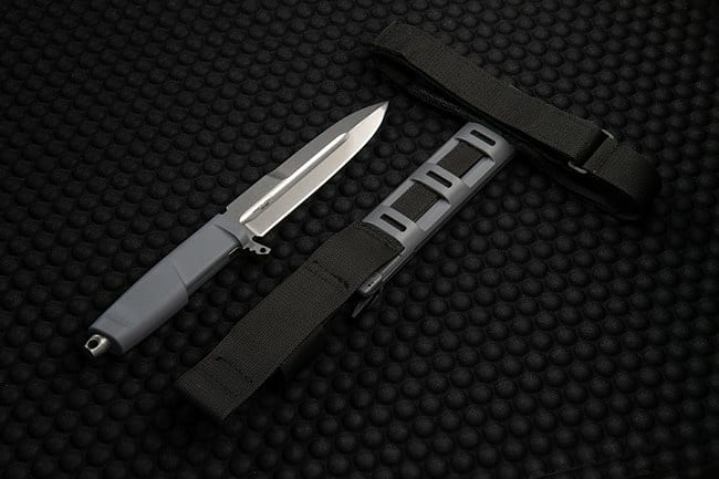 Extrema__Ratio's tweet photo. Extrema Ratio Contact Wolf Grey! 
https://t.co/yAd1jqZWOY
#extremaratio #contact #extremaratiocontact #coltello #coltelli #messer #couteaux #fixedknives #cuchillo #нож #刀 #칼 #blade #knifeparty #knifefanatics #knifesale #knifestagram #knifepics #knifecollection #army https://t.co/ZCku03Ms2m