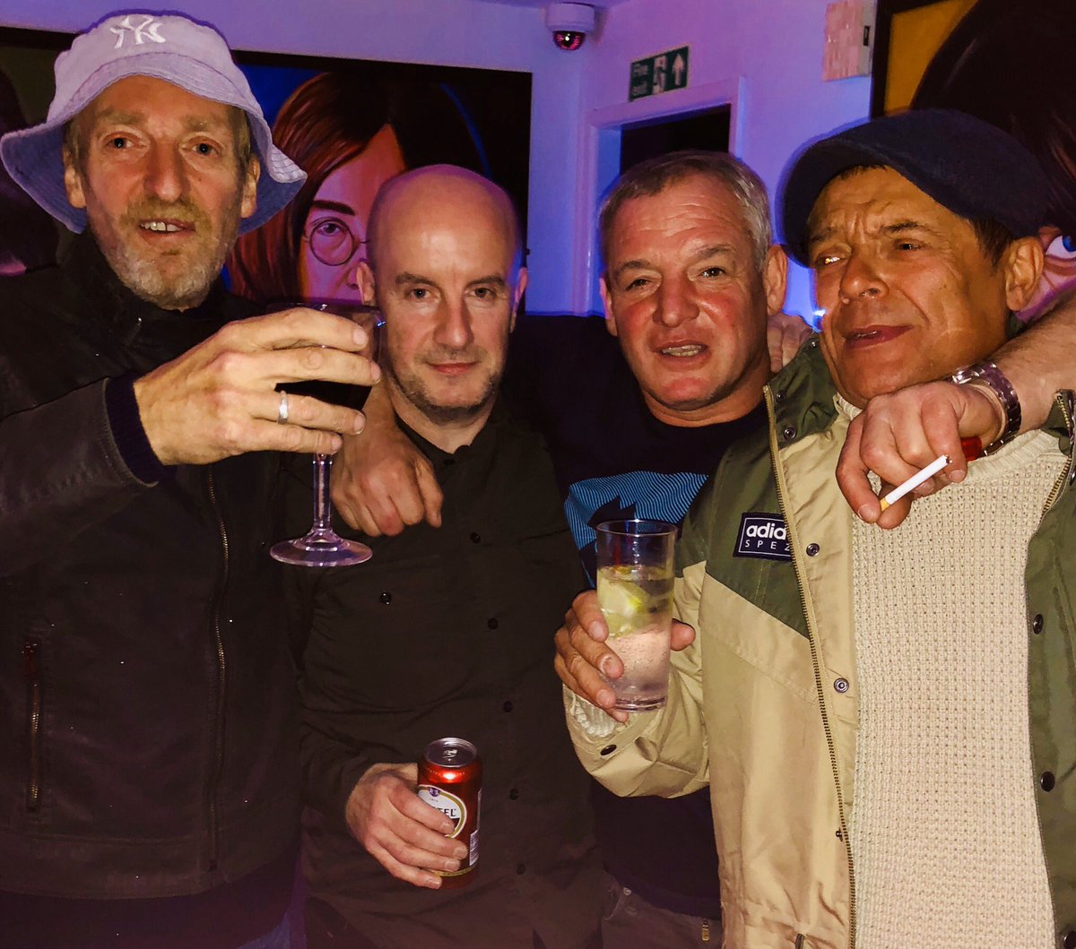 Dids, Dranny and our old mates Lee and the legendary Mani catching up after the <a href="/RubberOrangeUK/">Rubber Orange</a> gig on Saturday