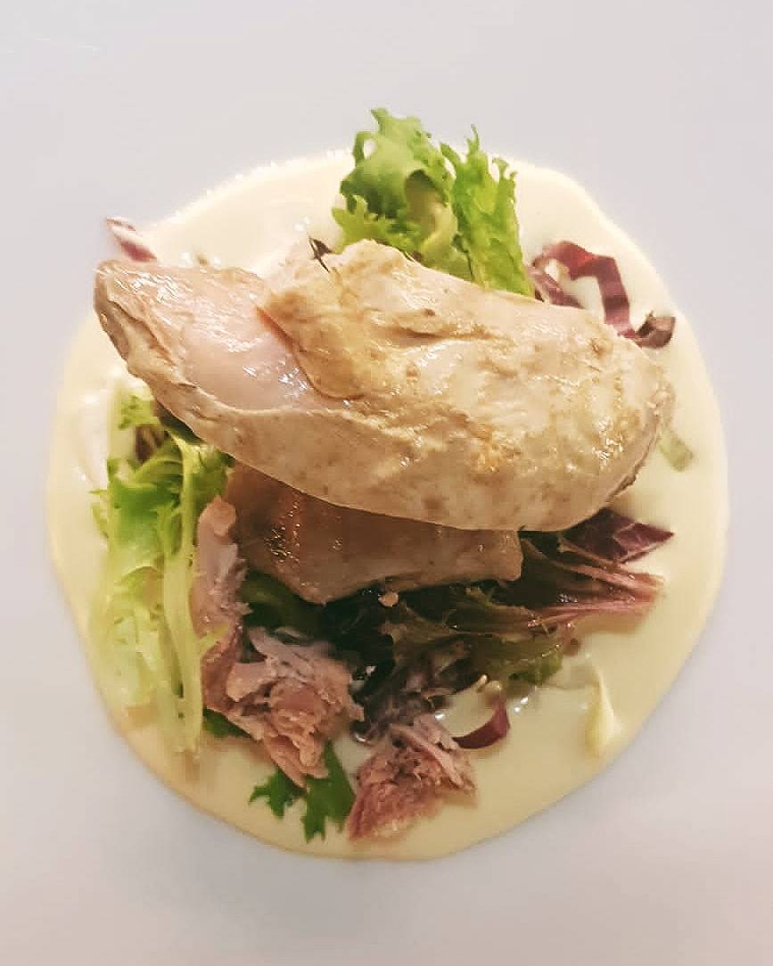 Ensalada de perdiz escabechada. 
#otoño #acabeciñanonpara