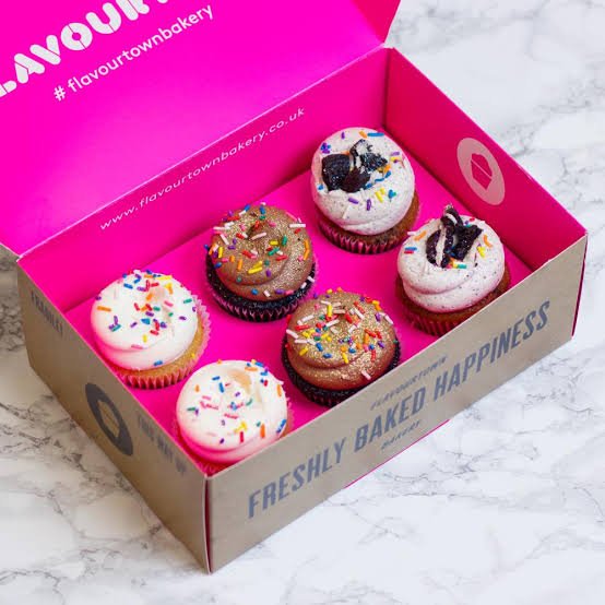 "Oh." 

The young girl who he met on the other day.

"Then, happy birthday. Is cupcake okay for you?" He asked while bringing a box of it—he had some of them right now by a chance (actually it was a treat for himself after work but he thought it would be okay).