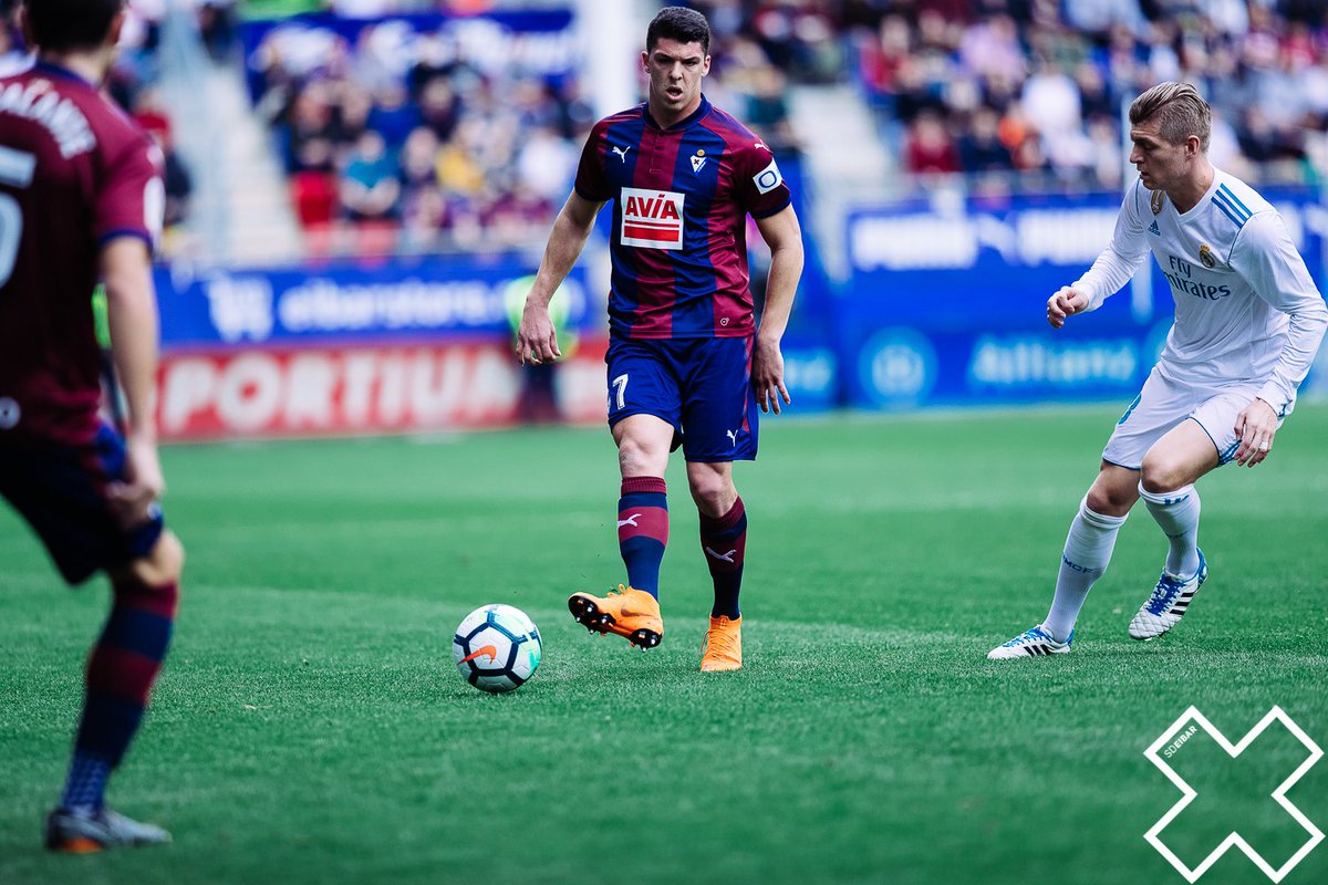 🥉 ANDER CAPA
✔ Partidos 1⃣3⃣4⃣ Neurketa
⌚ Minutos 1⃣0⃣3⃣3⃣2⃣ Minutu
⚽ Goles 5⃣ Gol
🗓 Temporadas 4⃣ Denboraldi
#LaLiga #EibarHistory