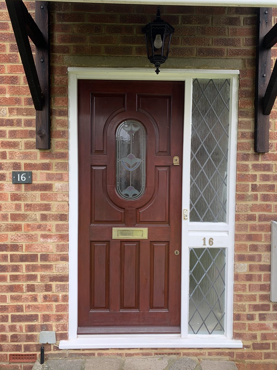 presswarm1973's tweet photo. Another Presswarm transformation, this time a @SolidorLtd in Chartwell with satin glass. Contact us to find out how to make a similar change to your home https://t.co/eTAphunp4f