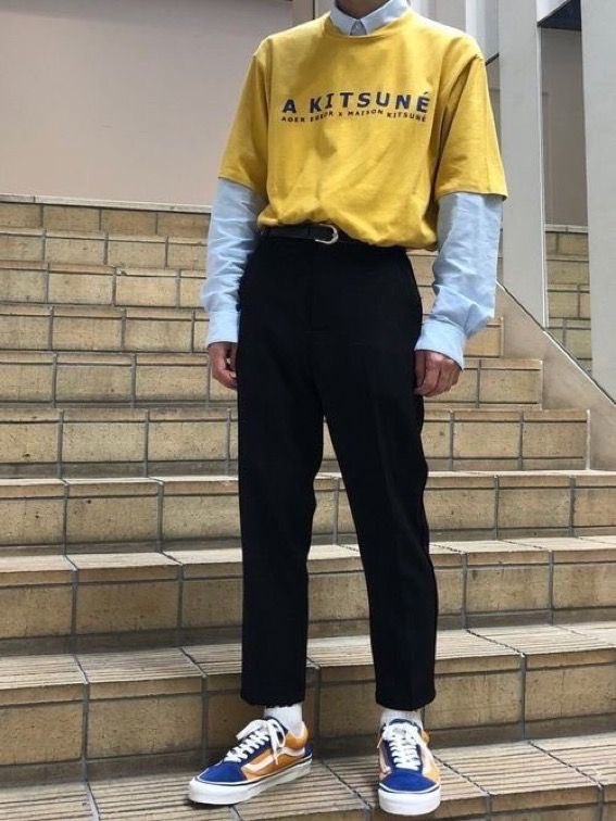 KeepItTightG's tweet photo. Twitter: “ OMG THEY WERE BOOING DRAKE OFF THE STAGE AT Camp flog gnaw” 

All The Outfits That Booed Drake Off Stage Just For Frank Ocean Not To Show Up : https://t.co/mzZjYX09az