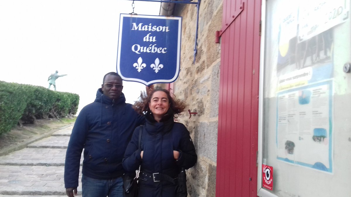 [#congresleo2019] De retour du Congrès et avant une semaine de visite des sites <a href="/LL_Ouest/">Léo Lagrange Animation (Ouest)</a> Bretagne, pause malouine et iodée avec Makhtar de <a href="/LeoLagrange/">Fédération Léo Lagrange</a> Sénégal. Clin d'oeil à nos amis de <a href="/Coop_FA/">Coop FA</a> en passant dvt la Maison du #Québec. Fière de ma #region #cotedemeraude #saintmalo