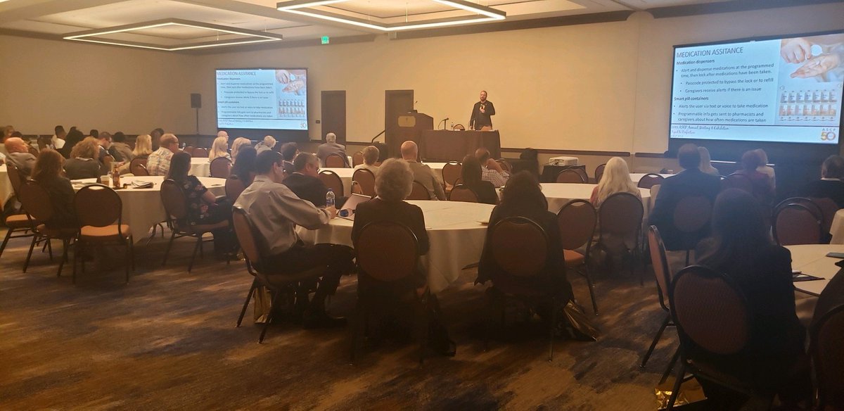 mindgrub's tweet photo. A few shots from Todd's [crowded!!] talk last week on new technologies that can boost caregiver efficiency while helping patients thrive independently. Thanks, @ASCPharm for putting on a great convention!  #ASCP50 https://t.co/FT6BGGmxIN