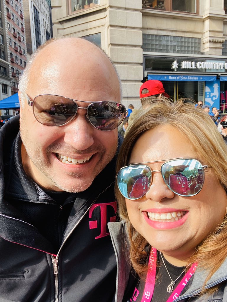 11pek26's tweet photo. Thank you T-Mobile for supporting and celebrating our Veterans 🇺🇸 #TMobile #Veterans&amp;AlliesNetwork #JeffersonStrong #VeteransDay #VeteransDayInNewYork @JonFreier @UKnow_Adolph @GregThomas505 @annekeblair @HolliMartinez1 @TMobile https://t.co/fFnG9PX3DR