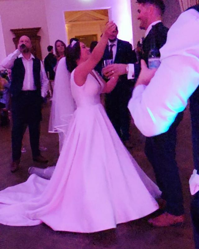 Karizma Wedding Band tweet media