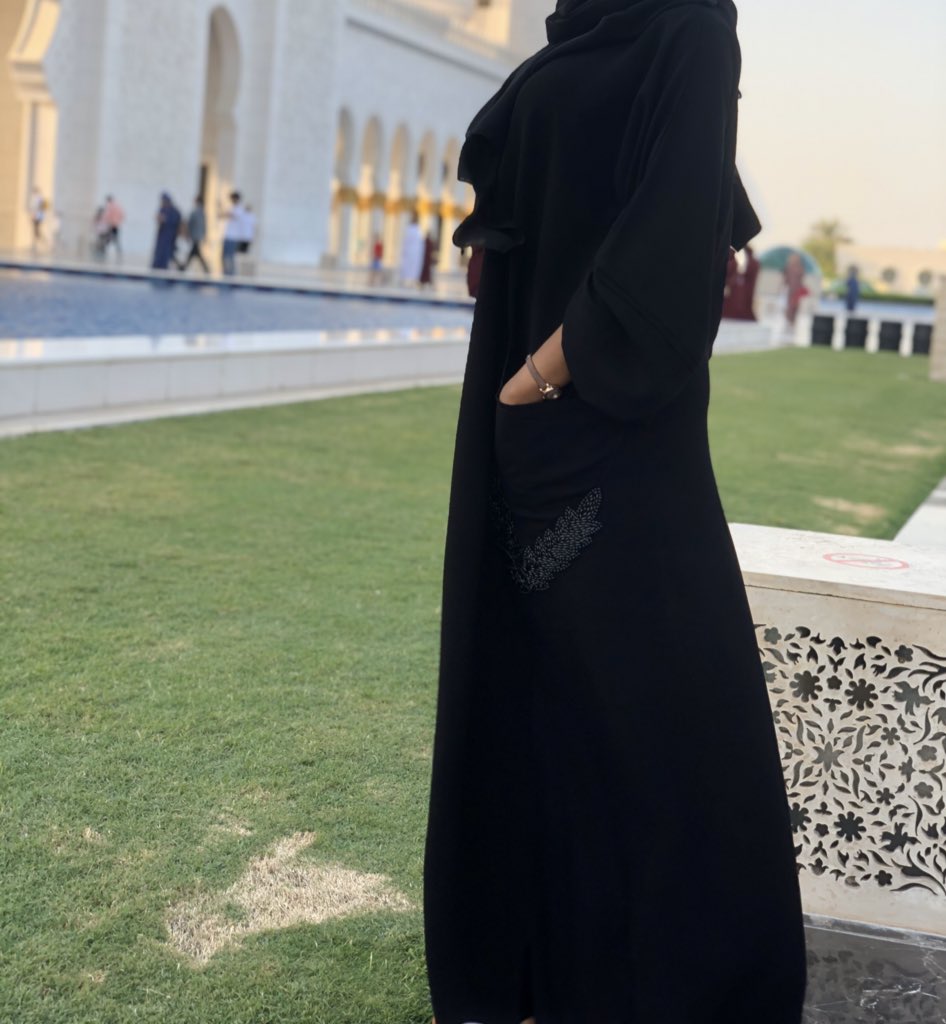 Amiiiraaaaahhh's tweet photo. #amraabaya #ForQueens https://t.co/WRLNriHaE3