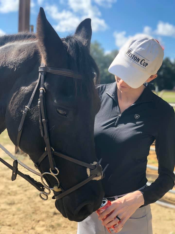 Sellexie's tweet photo. She is seriously perfect.
We came home rocking three 5th's.
Which is overall amazing considering the fact that 1- I have never competed in Jumpers. 2- I have never shown at 2'6 & 3- I just started riding again a few months ago after years of not.
#perfectstorm #jumper #hsitp https://t.co/hPrnvXtL04