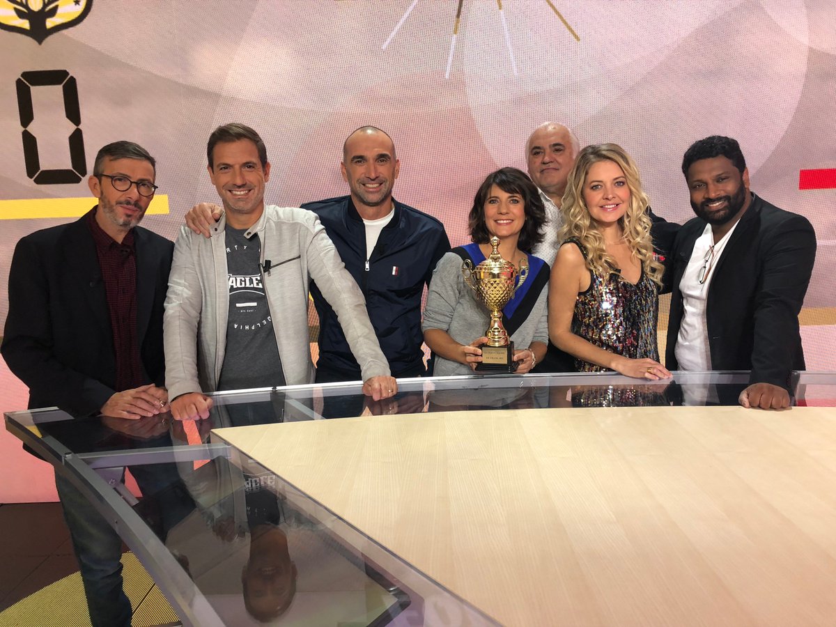 lequipedusoir's tweet photo. 📺La Folle Equipe – le grand jeu
Mardi 12 Novembre 21H00 sur la Chaine l'Équipe
L’Equipe d’Estelle vs L’Equipe du soir : la revanche
Les équipes :
Equipe d’Estelle : F. Gazan, G. Ascher, J. Alonzo
Equipe du soir : C. Galli, G. Favard, D. Appadoo #TeamEDS 🔥🔥🔥🔥 https://t.co/AukDHWYVUR