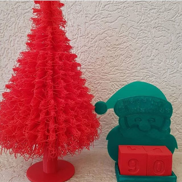 Loja3D's tweet photo. Já entrando no clima 🎅 natalino a @objetos3d traz esta ótima dica de impressão para o Natal 🎄

Estamos com muitas ofertas válidas até o Natal, confira: https://t.co/t9YDyFWiC3

#impressao3d #impressao3dbrasil #enfeites #objetos3d #natal #decoracao3d https://t.co/c6v4sT0yEs