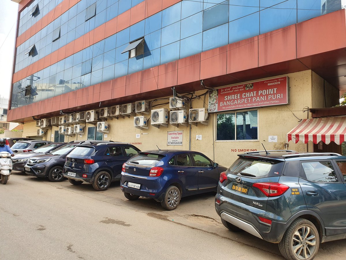 WorkMatterz's tweet photo. It's great to see that WorkMatterz #coworking space is in demand. One indication of that is the full parking lot, another great way to also know that our clients are steadily growing and doing well. https://t.co/JV6FdykVLd