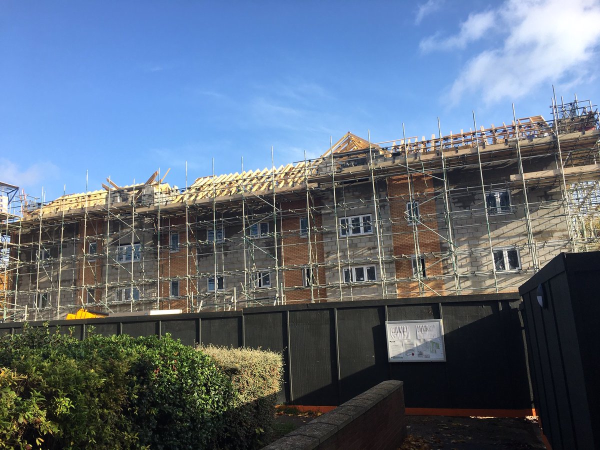 LtdKph's tweet photo. 1 week in and the roof structure at Bittern Way, Letchworth has progressed significantly and the overall building form is taking shape. KPH are pleased with progress of this development and are enjoying a great working relationship with our client @settlecomms #affordablehousing https://t.co/HZuXt2UEvg