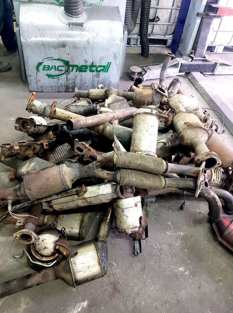 BacmetallLT's tweet photo. Happy Monday to everyone!
If you are looking for reliable partner contact us and we will offer you very good prices and conditions!
WhatsApp number +37067313383 📞
Or via private message 📧
#catalyst #usedcatalyst #catalystpurchasing #dpffilter #catalystforthebestprice #bacmetall https://t.co/8GIiBPD04i