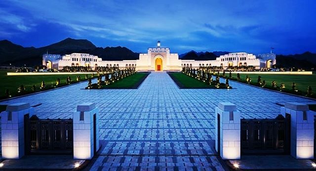 diracommunity's tweet photo. Grateful to His Majesty Sultan Qaboos bin Said Al Said (May God protect &amp; look after him) for honoring me by appointing me to the State Council and Majlis Oman.  This appointment has left me in awe and gratitude, as it is a reinforcement to my knowing and belief that when on… https://t.co/k8oXFFbhB0