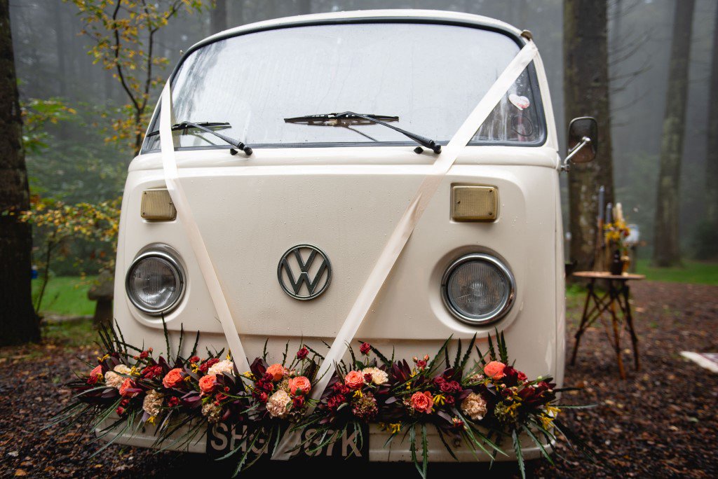 A misty &amp; autumnal bohemian wedding styled shoot in the woods
Image <a href="/HelineB/">Heline Bekker</a> with Styling <a href="/bohotanical/">BOHOTANICAL</a> 
bit.ly/2O3Iaem Campervan <a href="/ButtercupBus/">Buttercup Bus Vintage Campervan Hire</a>