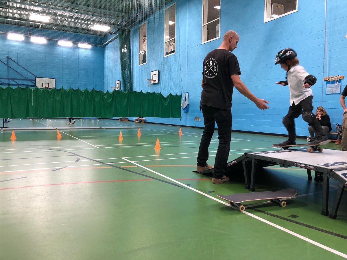 abc_skate's tweet photo. We’re back at the Watford Leisure Centre Central tonight for the best after school club around. Make new friends, learn a great skill and have fun with #abcskateboarding ❤️#learntherightway #learntheabcway https://t.co/DLP0FKWQai