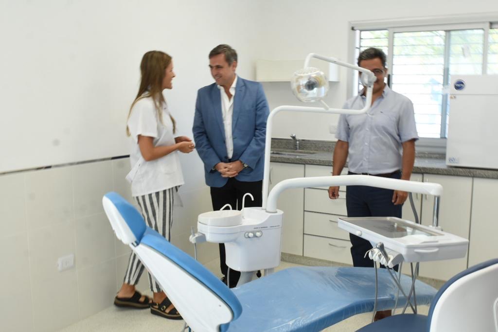 ramonjmestre's tweet photo. 👨‍⚕️¡El Centro de Salud número 💯 ya está listo! Ahora los vecinos y vecinas de barrio Héroes de Malvinas y Vicor van a poder a atenderse gratuitamente en distintas especialidades. https://t.co/NLzegBLJWP