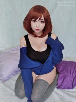 コスプレイヤーYoshinobi-chan!! のTwitter自撮りエロ画像11
