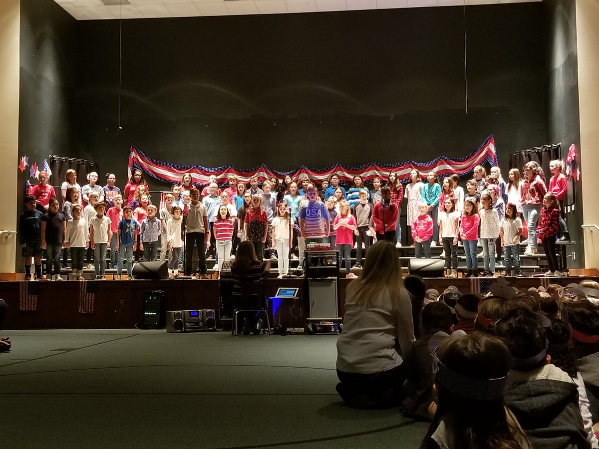 Thank you Veterans 🇺🇸 <a href="/cox_comets/">Cox_Comets</a>