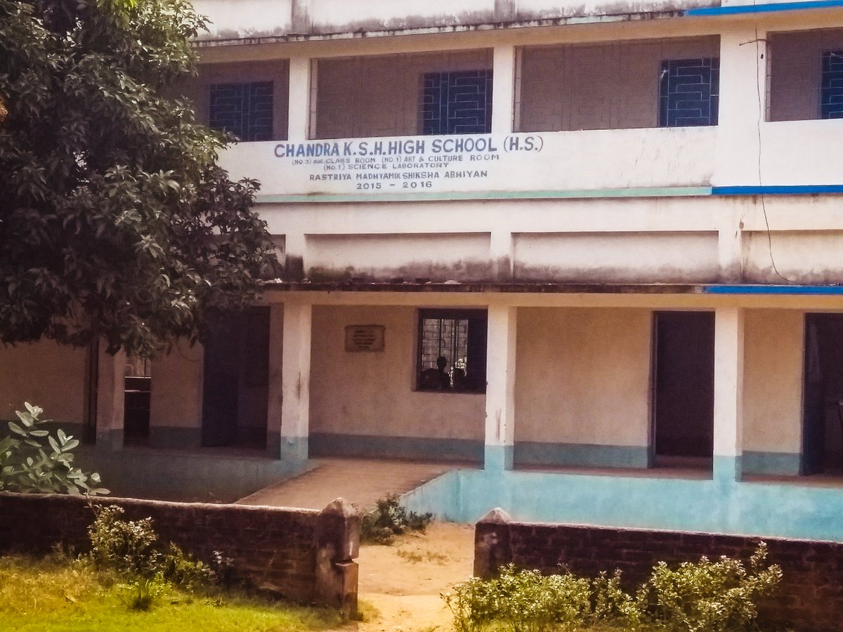 bringsmilee's tweet photo. Successfully Done Project 15.
We call it a Duty and we are committed to make a better place for our women. 
Hygiene Important. 
 
#Project15
#MenstrualHygieneAwarenessCamp
#ChandraHighSchool
#Bankura
#WestBengal 
#India 
#BringSmileFoundation https://t.co/aJeGkhflvw