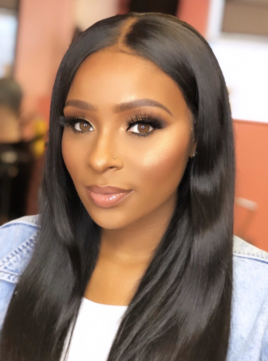 MakeupbyDoubleA's tweet photo. Glam For The Beautiful Suzi! 😍💄
#makeupbyme #atlantamakeupartist #protravelingmakeupartist 
Follow Me On Instagram! 

https://t.co/sq743BlRj7 https://t.co/kjsWwtKJqx
