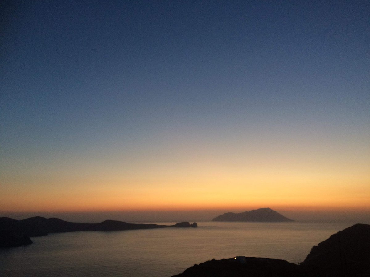DimPapVideos's tweet photo. #milos #sunset #SundayThoughts #photography #sky #dimpapvideos #Greece #Hellersdorf #Twitter #follo4folloback #RetweeetPlease https://t.co/47rXuZ0lzv