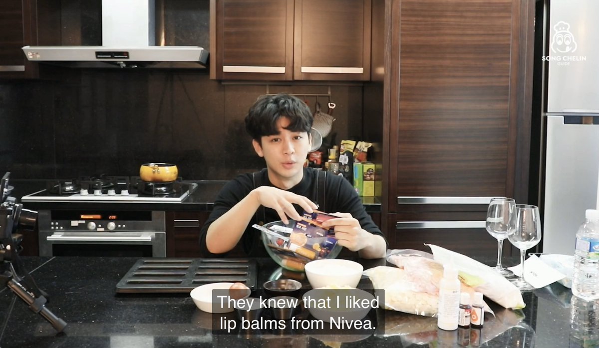 Junhoe and Yunhyeong casually dropping anecdotes that not so subtly, mention hanbin 2 days in a row