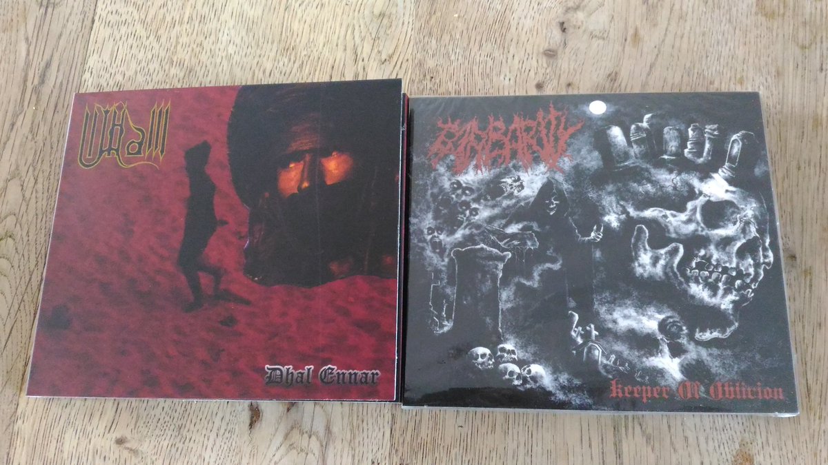 Veeeeery happy to receive Litham's first album Dhal Ennar, rereleased as a nice digipack. Very good surprise, I also received Barbarity's album, which I didn't order + A bunch of download codes ! Thank you Careless Recs ! #Litham #Deathmetal #Algerie #Alger #Metal #cultalbum