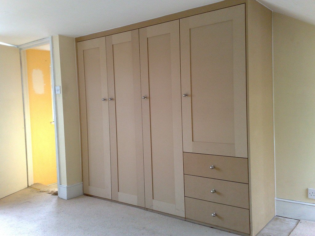 Solve storage problems with built-in wardrobes
An easy way to solve these problems is to opt for built-in wardrobes or built-in cabinets, which have permanently fixed cabinets made specifically for your room.
bit.ly/34OXliw
#builtinwardrobes
#fittedfurniturelondon