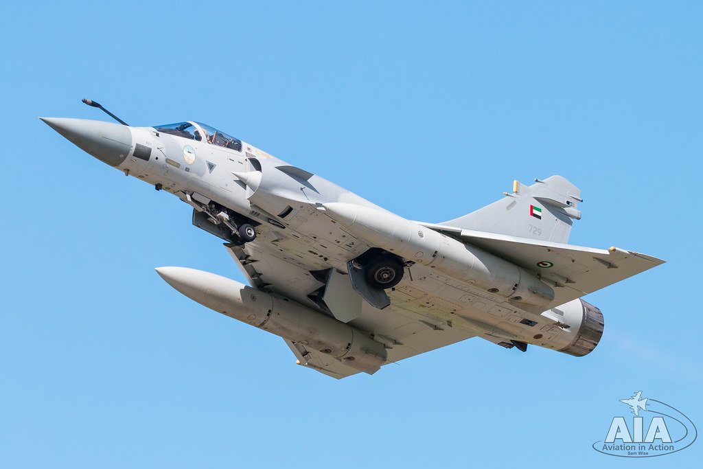 EJGcUEZUEAAky5j.jpg:large